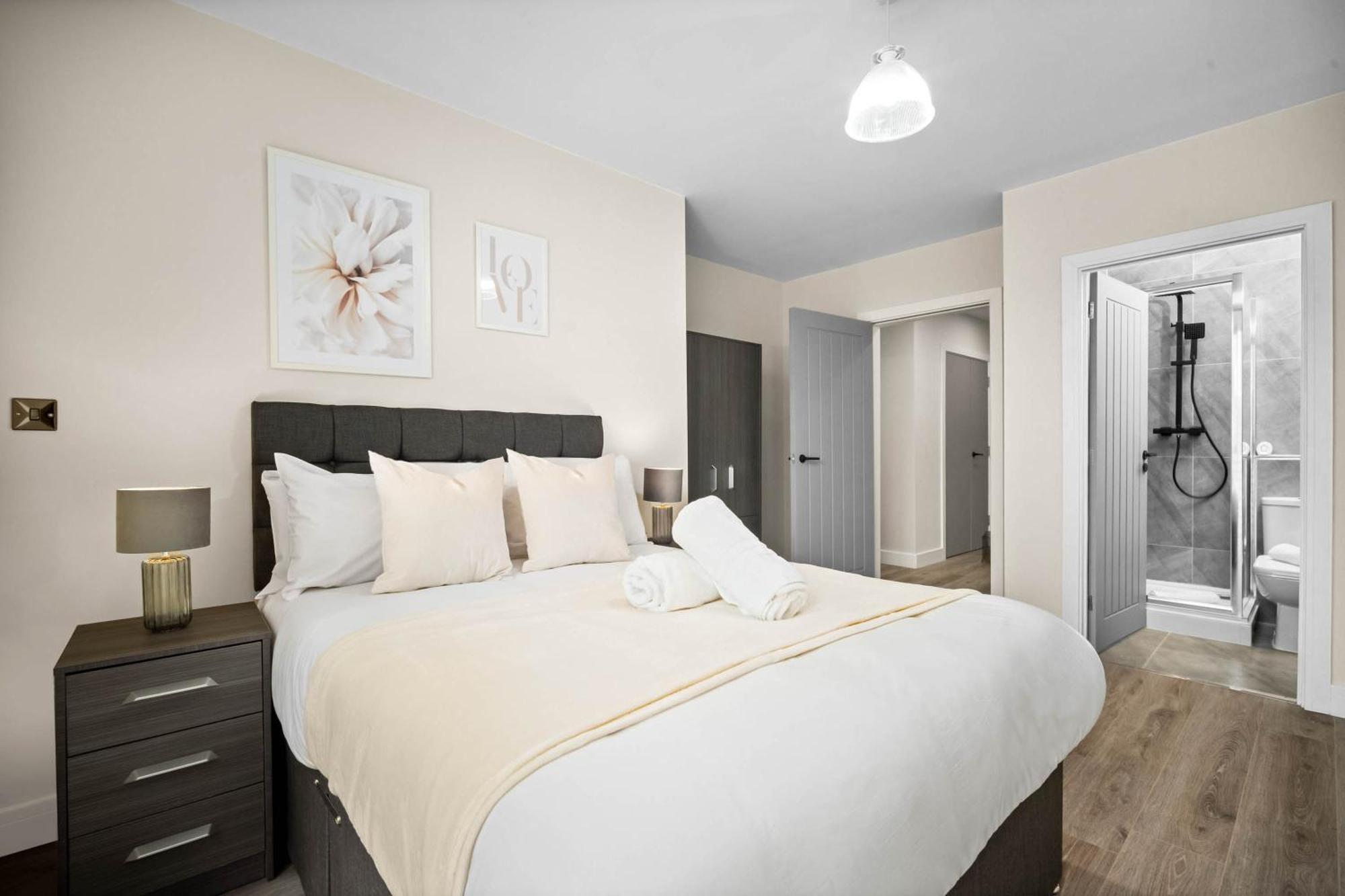 New Luxury Two Bedroom Apartment - City Centre - Netflix - Wifi - Top Rated - Jq 8Ah Birmingham Zewnętrze zdjęcie